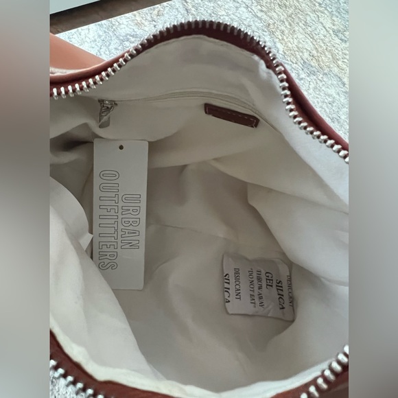 NWT URBAN OUTFITTERS Two Tone Brown Vegan Leather Handbag Purse Silver Accent - Picture 9 of 16